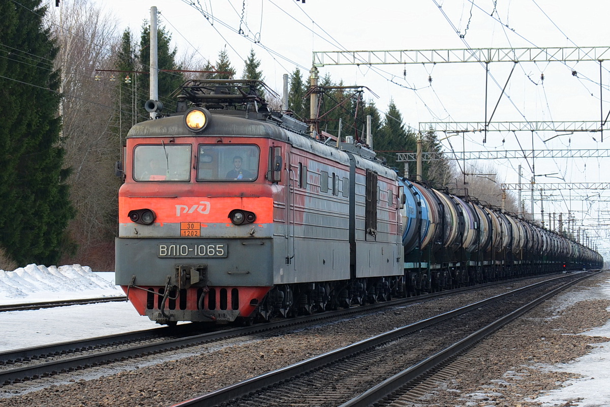 ВЛ10-1065