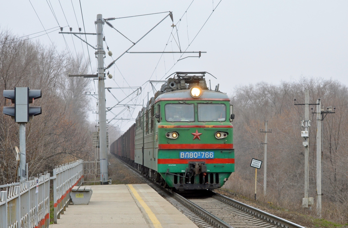 ВЛ80Т-766