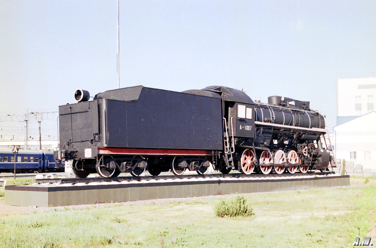 Л-1067; Западно-Сибирская железная дорога — Памятники