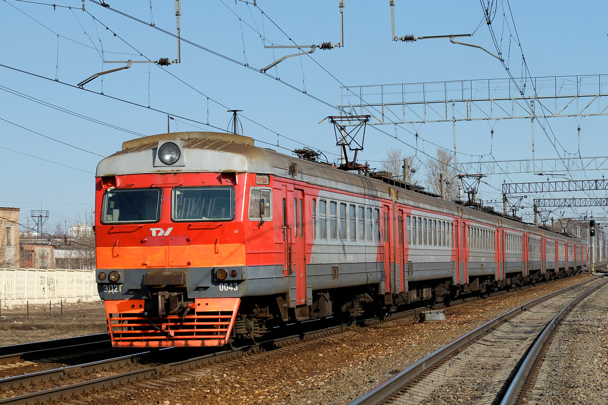 Второй т. Эд2т 0042. Эд2т Перерва. Эд2т 0043. Эд2т кабина.