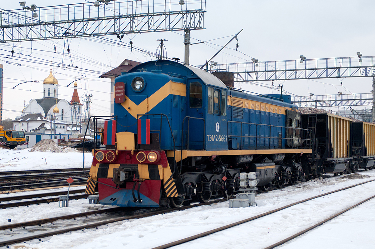 Тэм2. Тэм2 тепловоз Московский вокзал. Станция Реутово. 400 Tem.