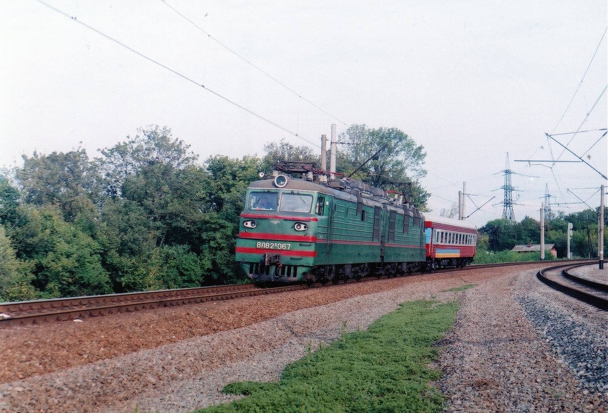 ВЛ82М-067