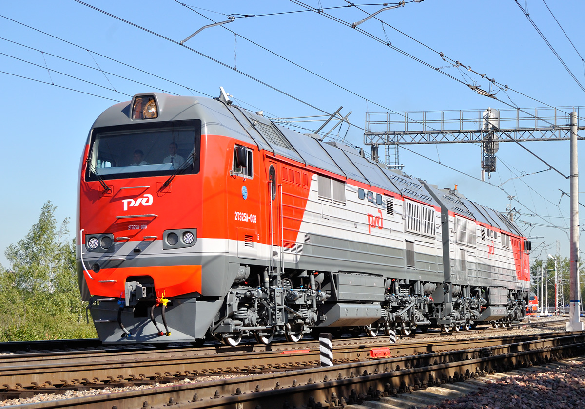 2ТЭ25А-008; Московская железная дорога — III Международный железнодорожный салон "ЭКСПО 1520" 2011