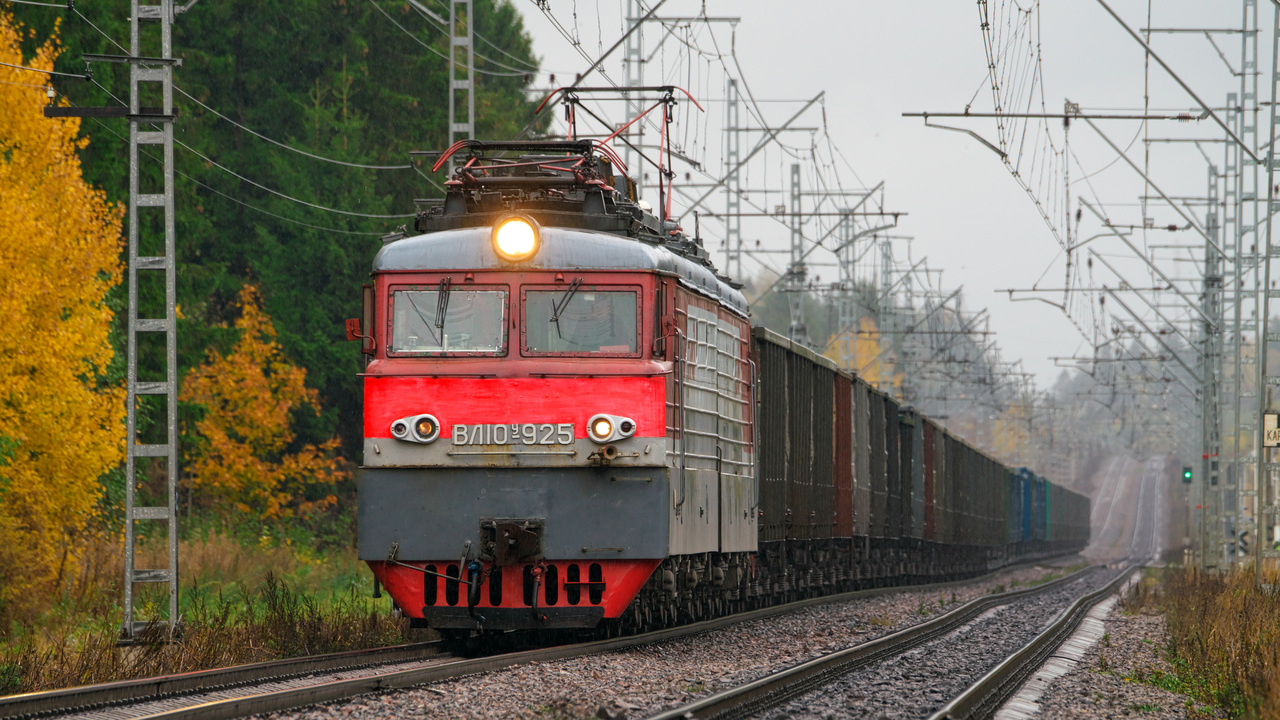 ВЛ10У-925