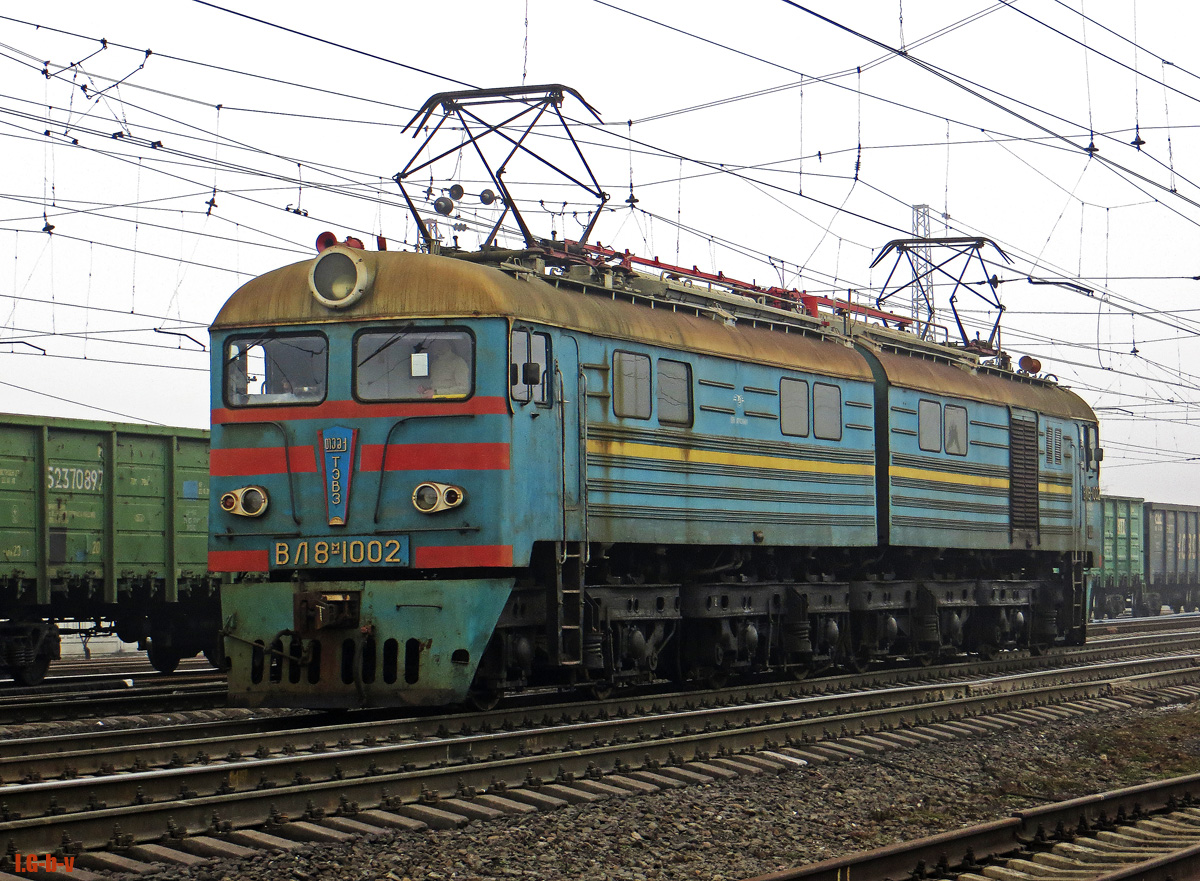 ВЛ8М-1002