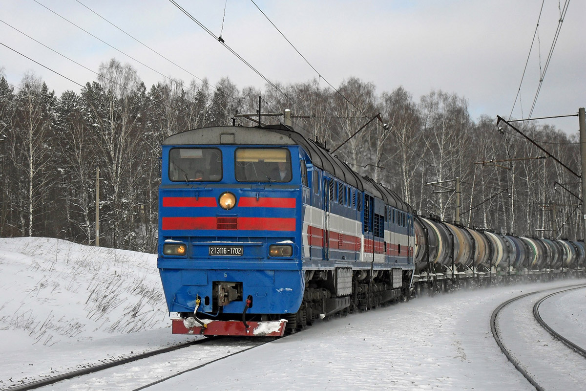 Сколько поездов в ржд россии. 2тэ116 1702. Удомля 2тэ116 1702.