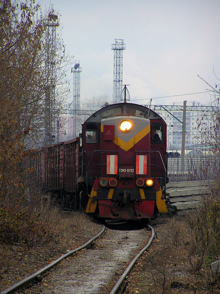 ТЭМ2-6702