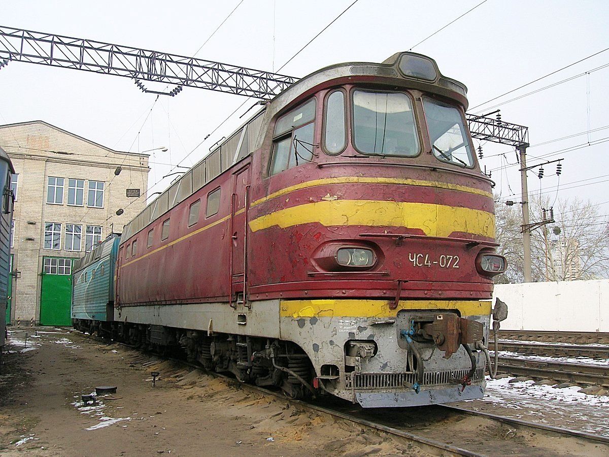 ЧС4-072