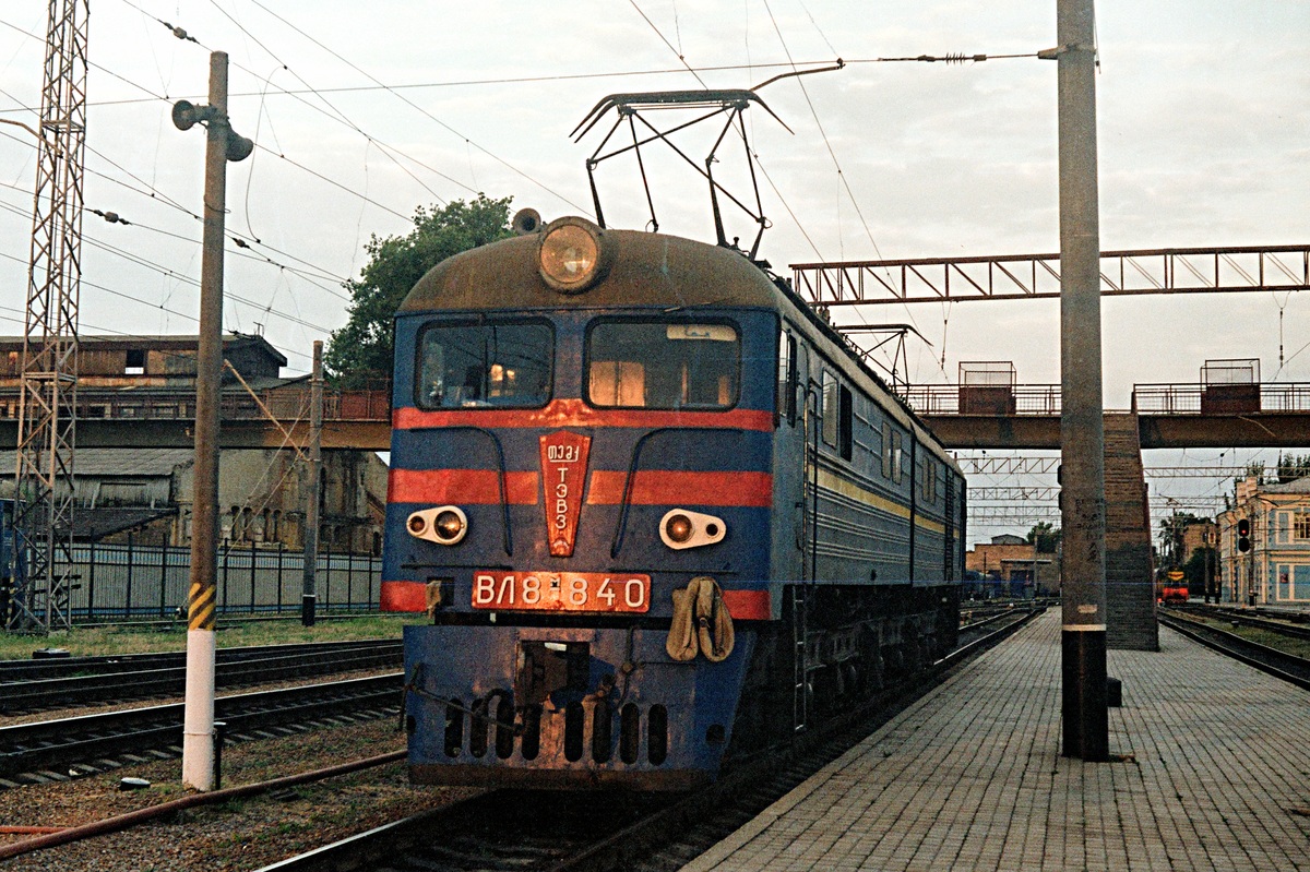 ВЛ8М-840