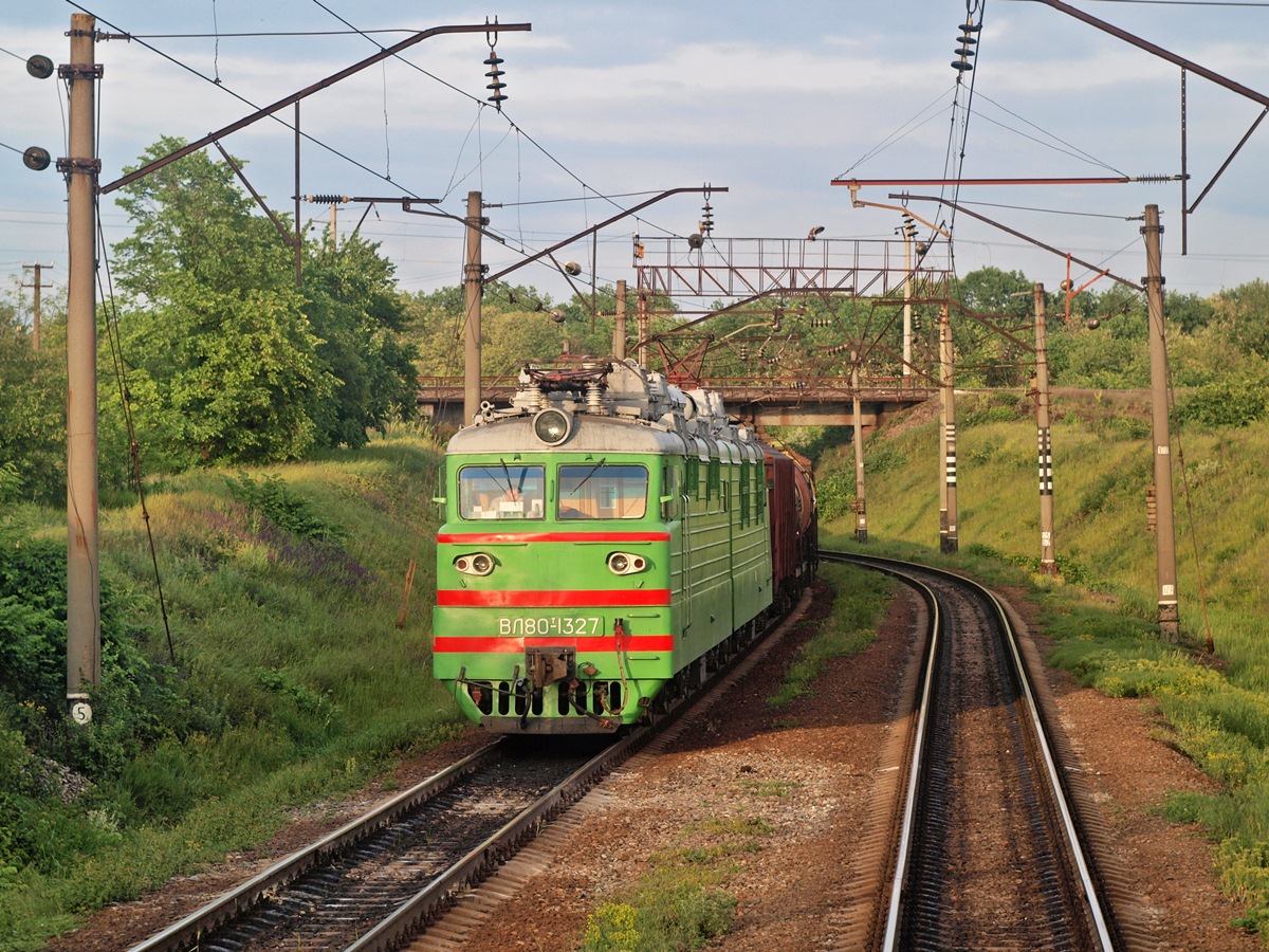 ВЛ80Т-1327