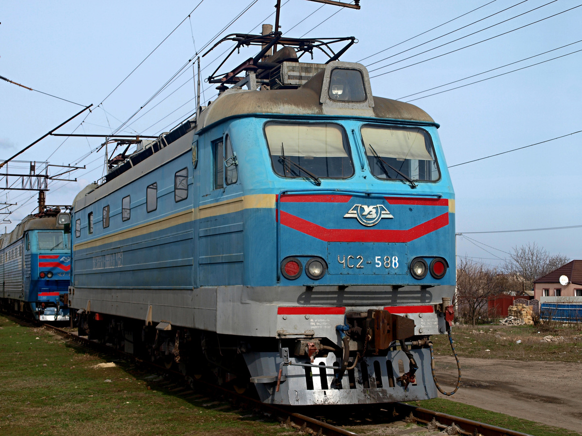 ЧС2-588