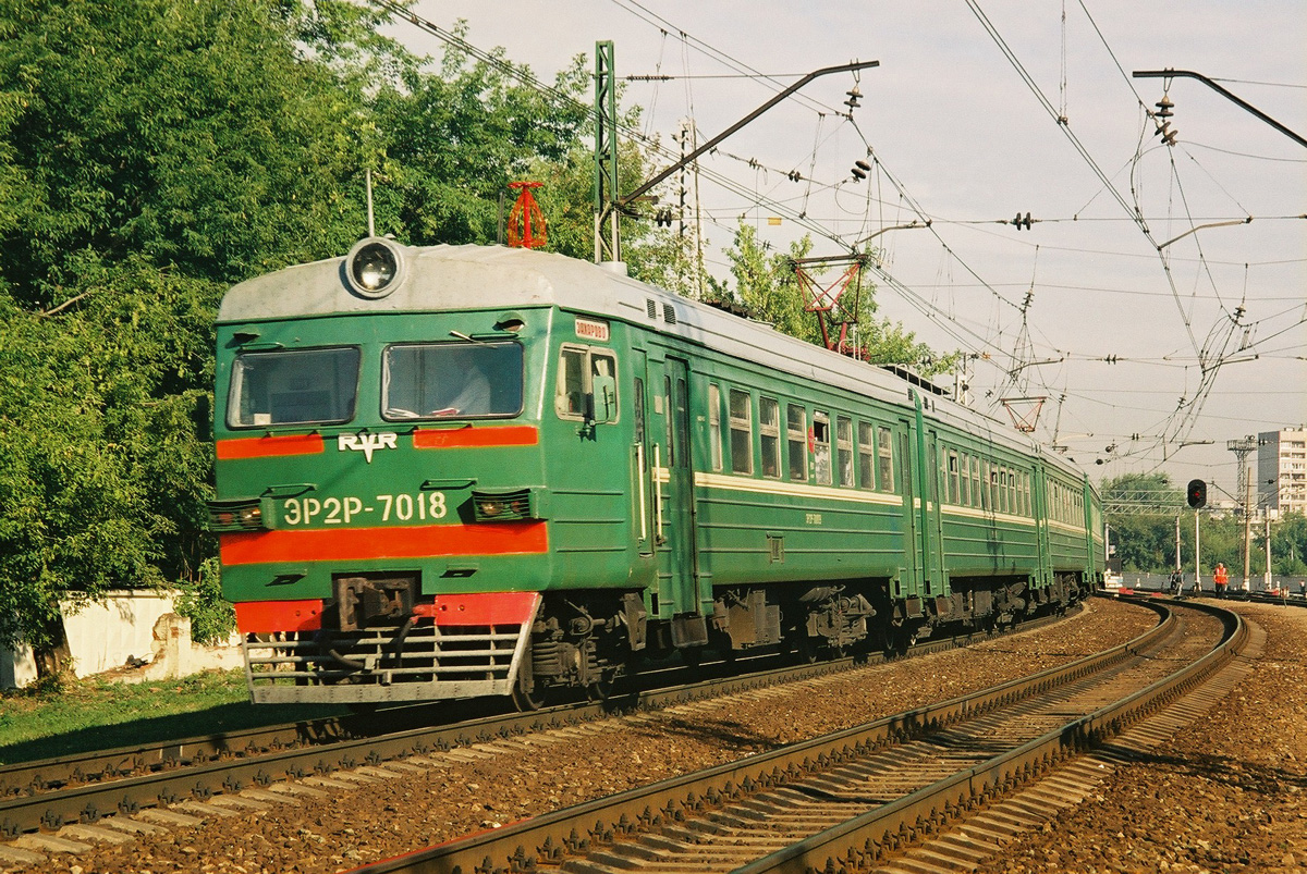 Эр2р. Эр2р 7084. Эр2р 7018. Электричка 7084.