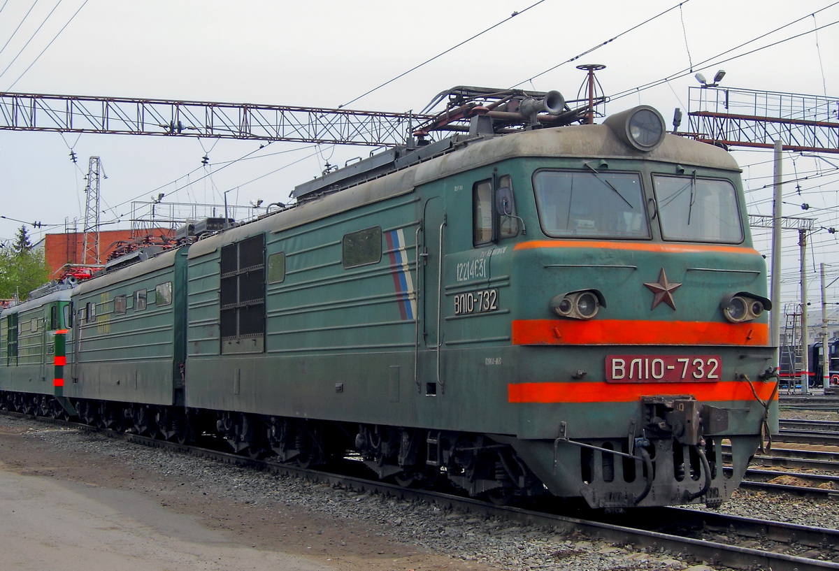 ВЛ10-732