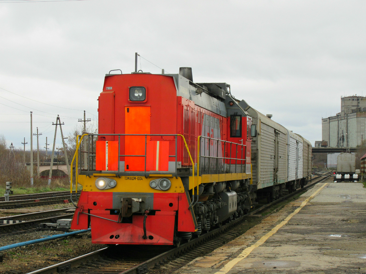 ТЭМ18ДМ-1004