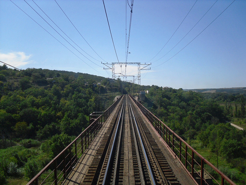 Приднепровская железная дорога — Станции и перегоны