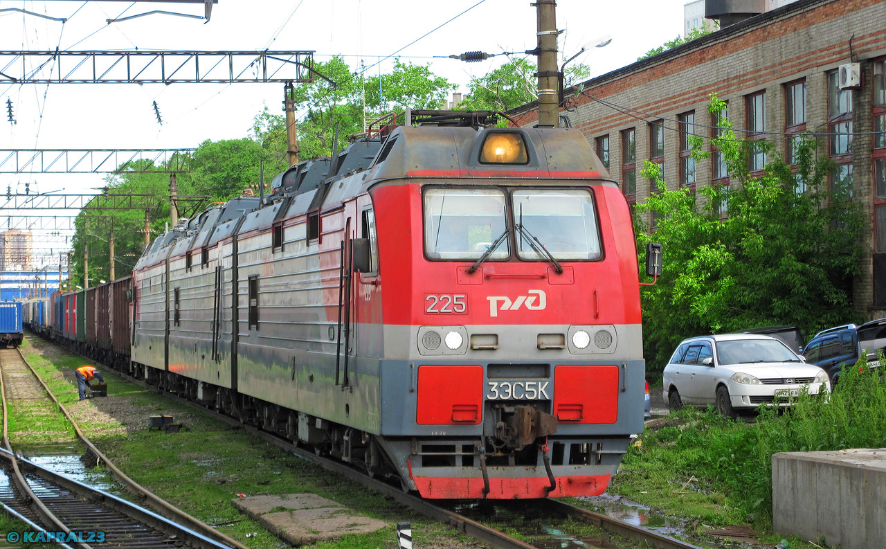 3ЭС5К-225