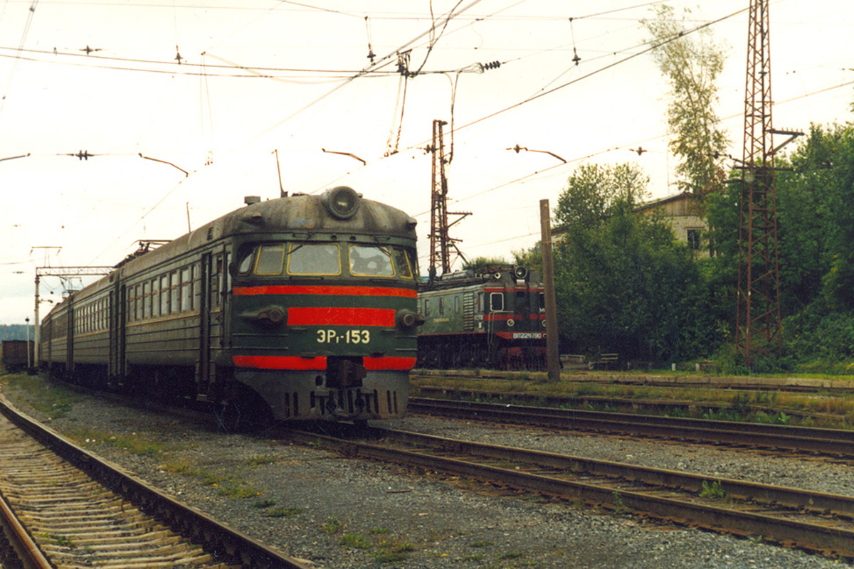 Эр-1 электричка. Эр1 электропоезд фото. Эр63. Электропоезд дт1.