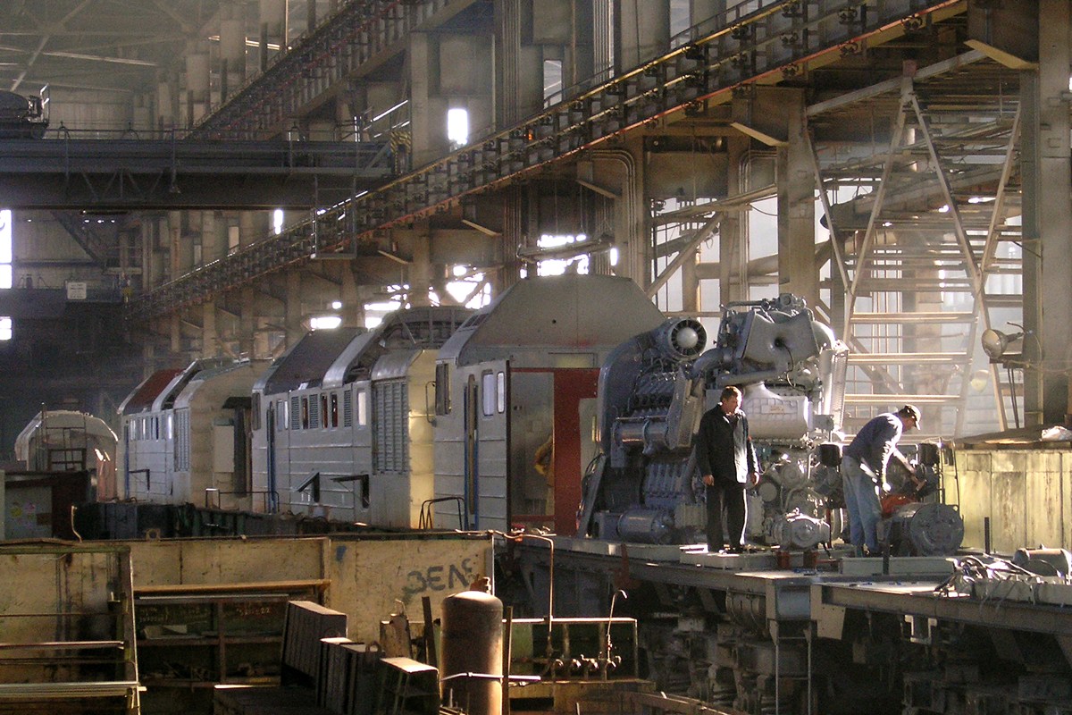 Donetska Railway — Luganskteplovoz