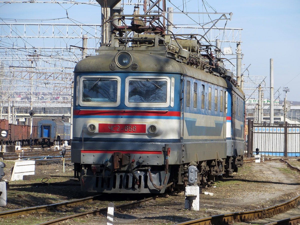 ЧС2-656