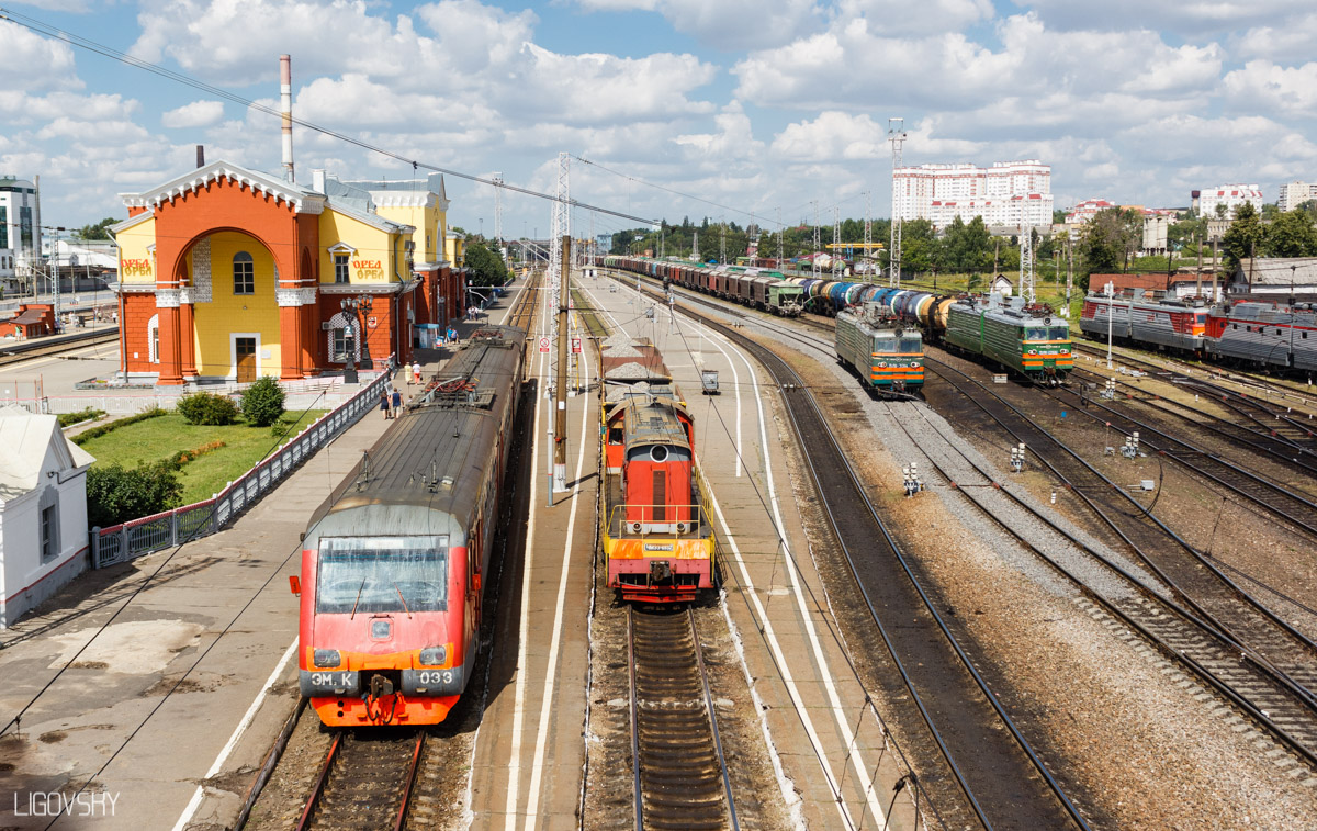 ЭМ2-033; ЧМЭ3Т-6932; ВЛ11.8-701; ВЛ11-126