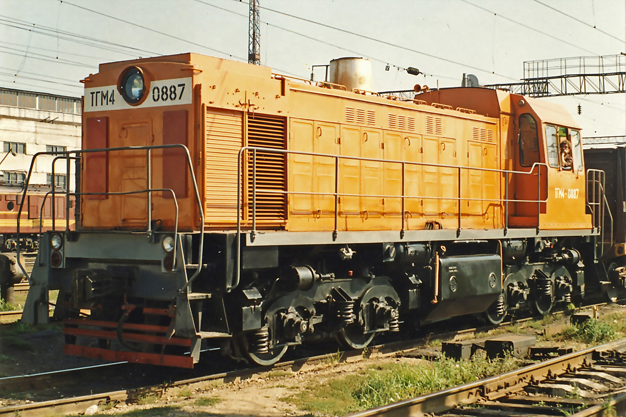 ТГМ4Б-0887