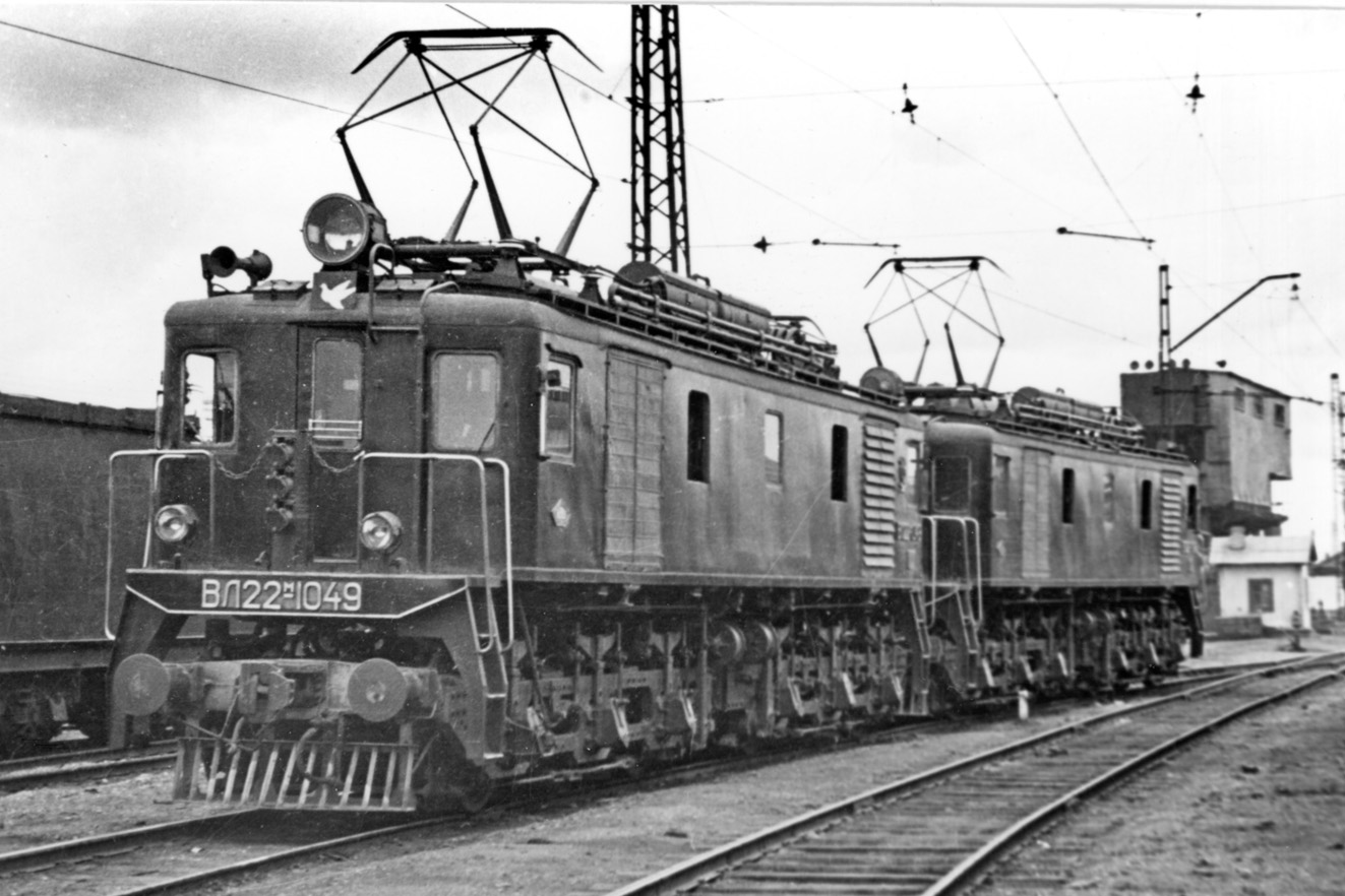 ВЛ22М-1049