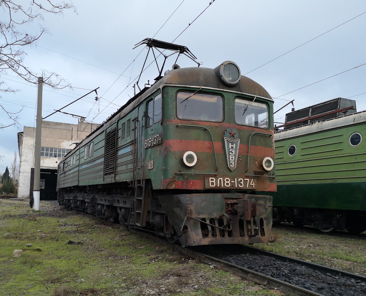 ВЛ8-1374