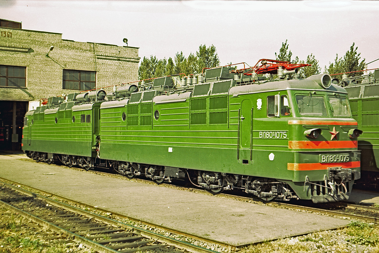 ВЛ80Т-1075