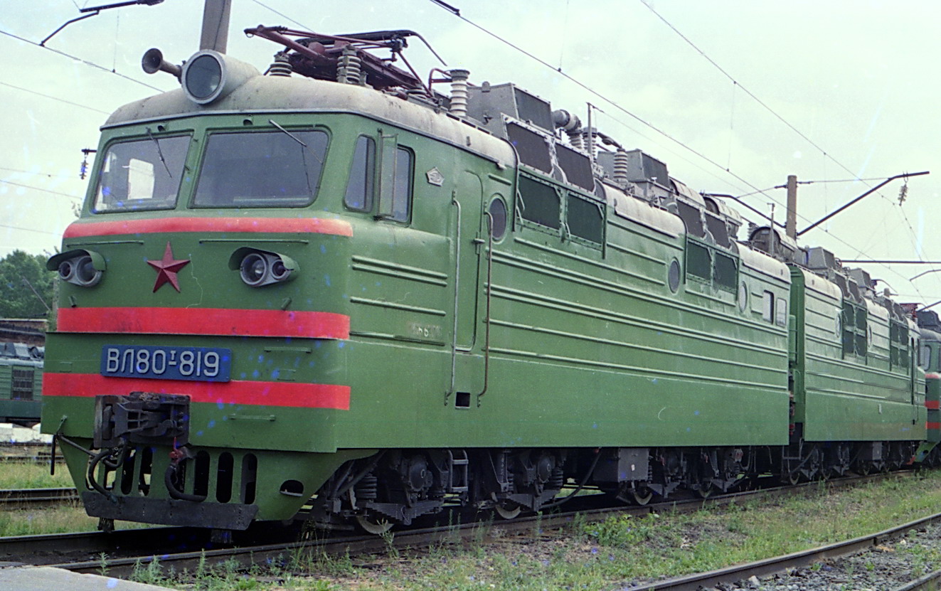 ВЛ80Т-819