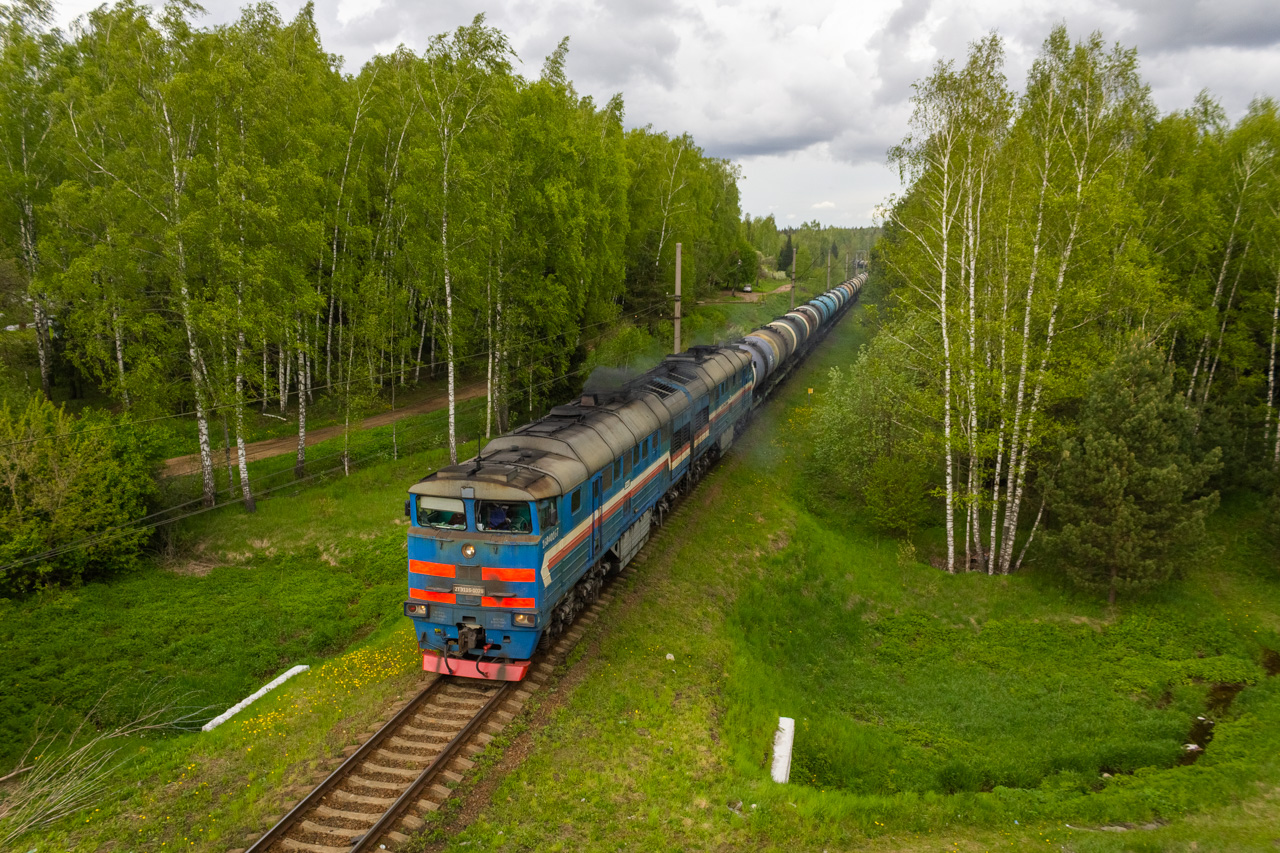 Поезд береза минск. Манихино 2 2тэ116. 2тэ116 1078. Поезда. Поезда на железной дороге России.