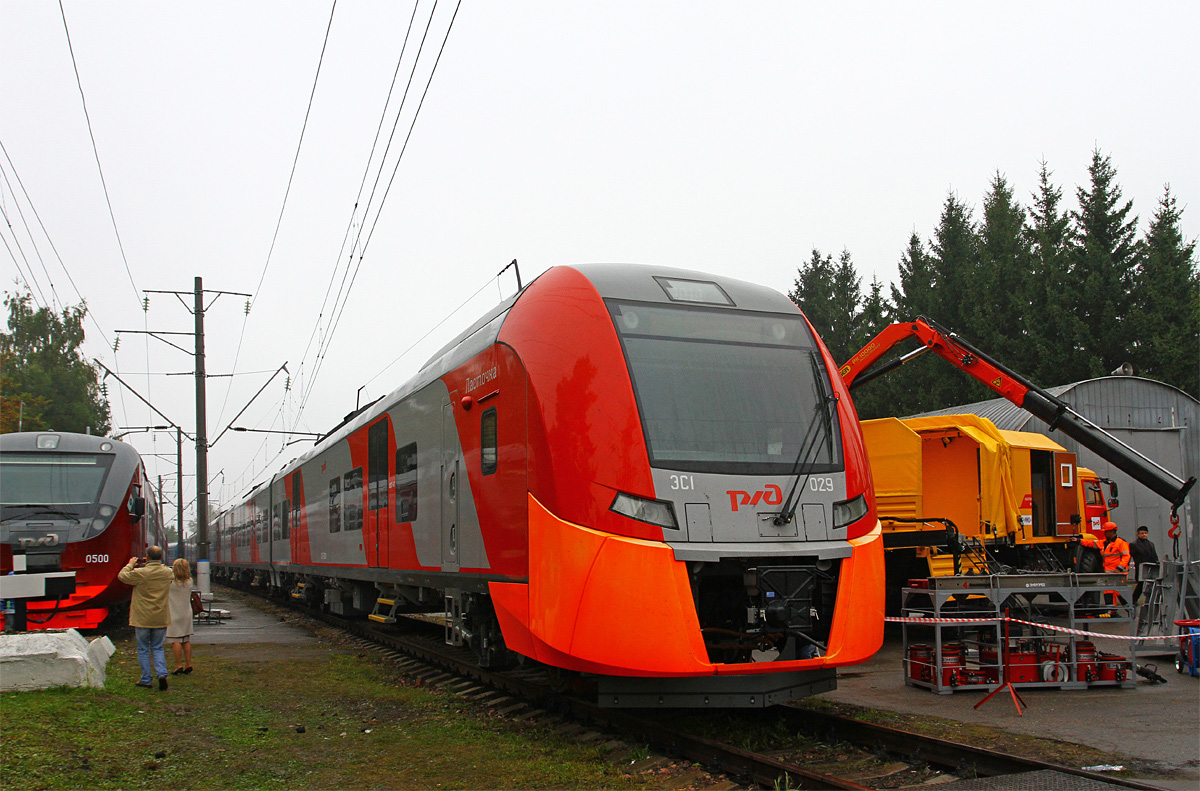 ЭС1-029; Московская железная дорога — IV Международный железнодорожный салон "ЭКСПО 1520" 2013
