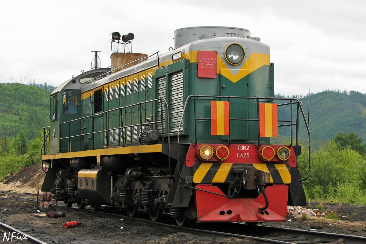 ТЭМ2-5695