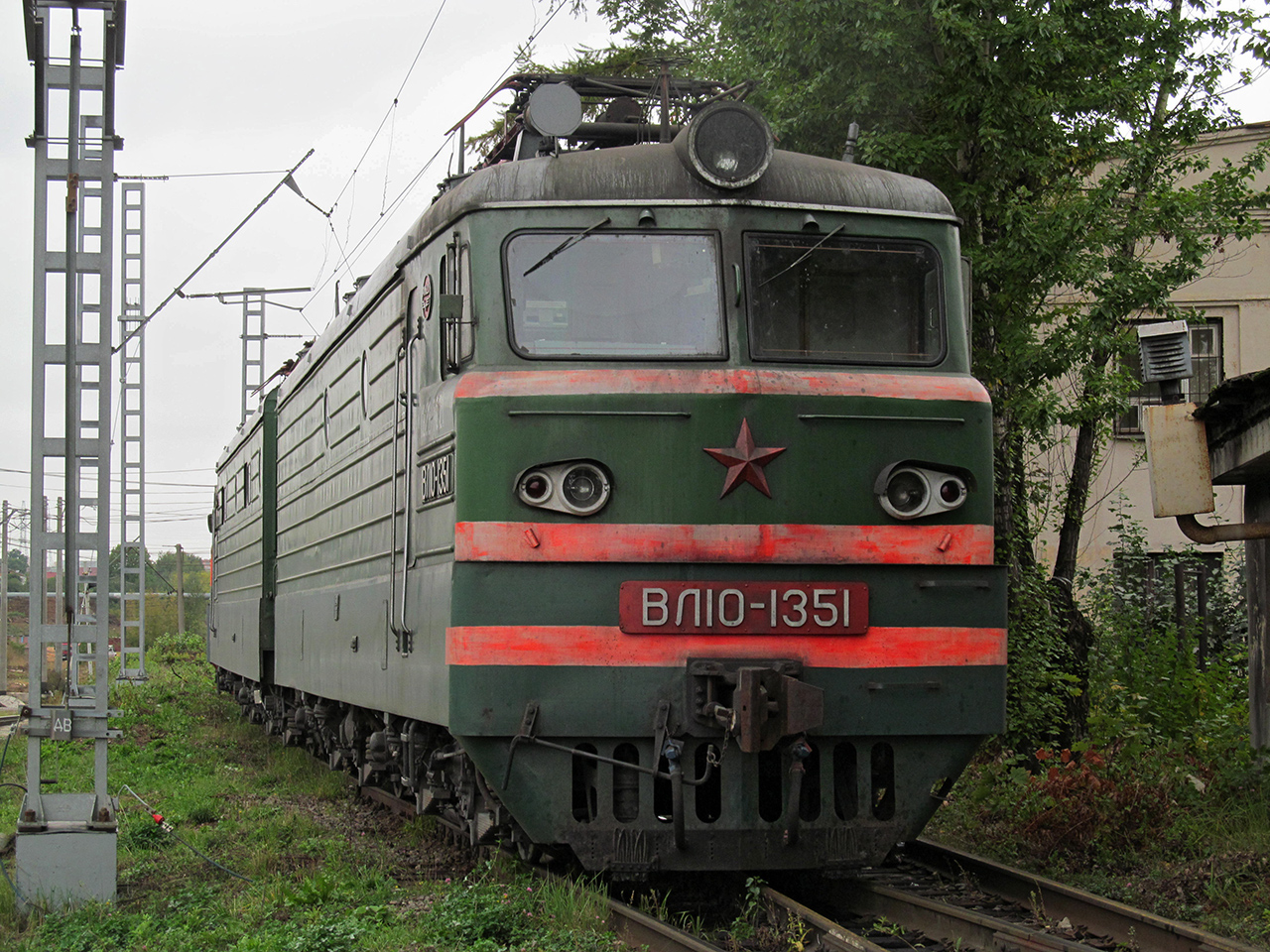 ВЛ10-1351