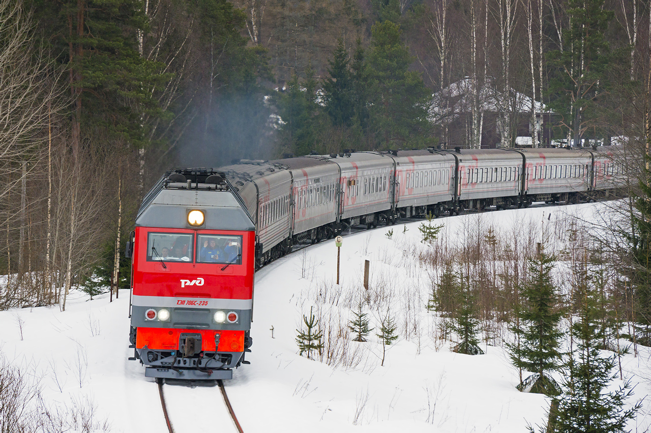 Тепловоз зима Северная железная дорога
