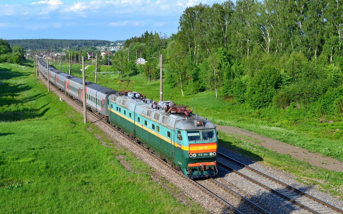 ЧС8-044