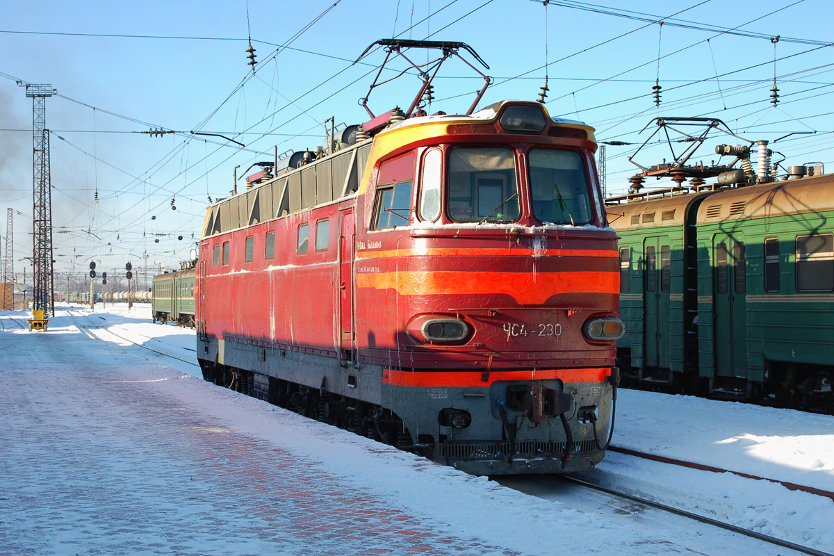 Чс4. Электровоз чс4 -025. ЧС-4 Локомотив. Чс4 Ртищево. Электровоз чс4-012.