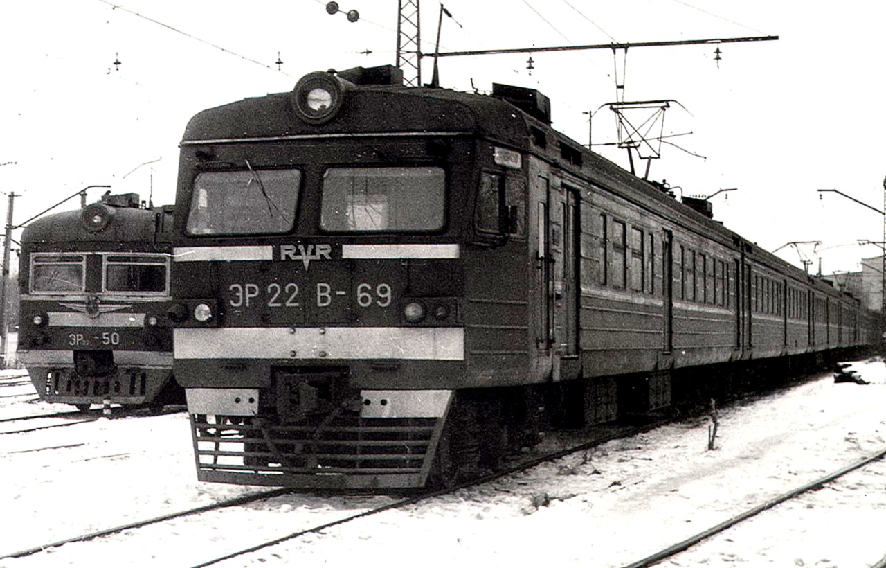 ЭР22В-69