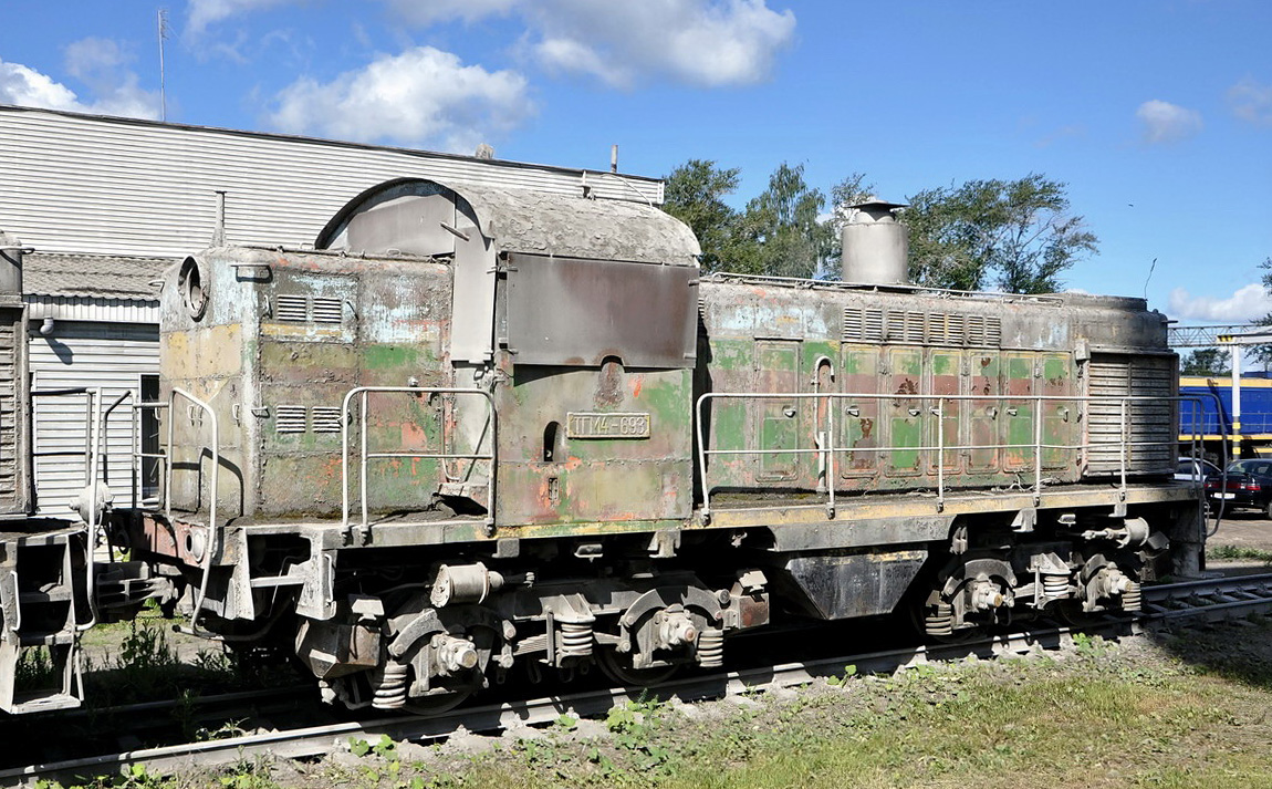 ТГМ4-693