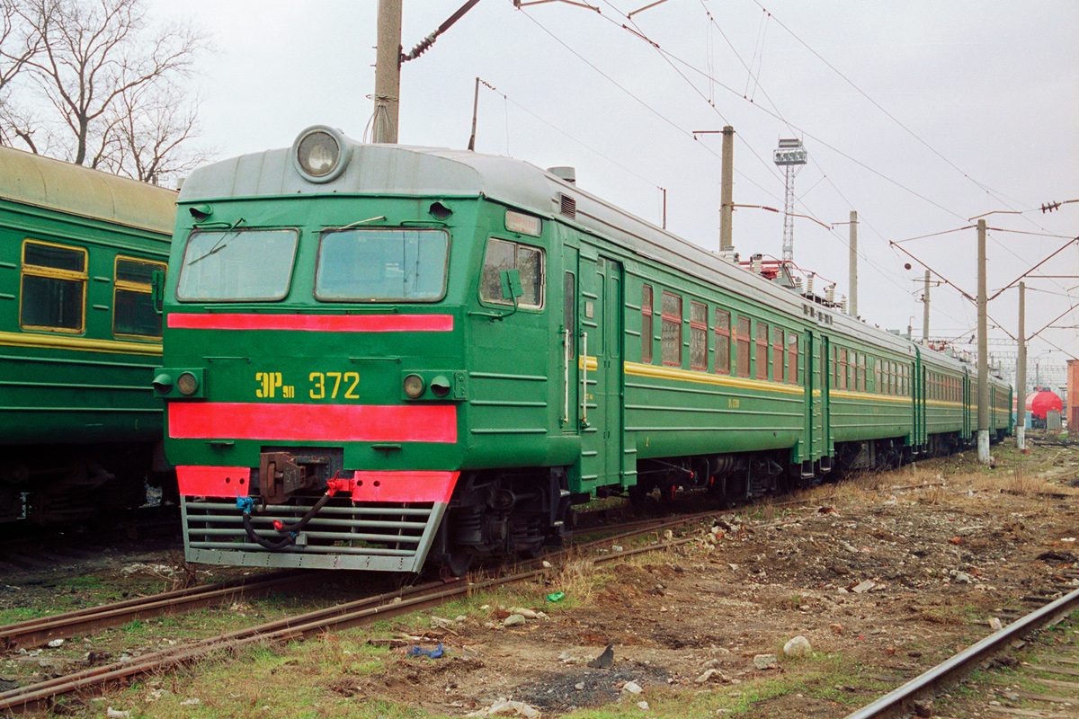 ЭР9П-372