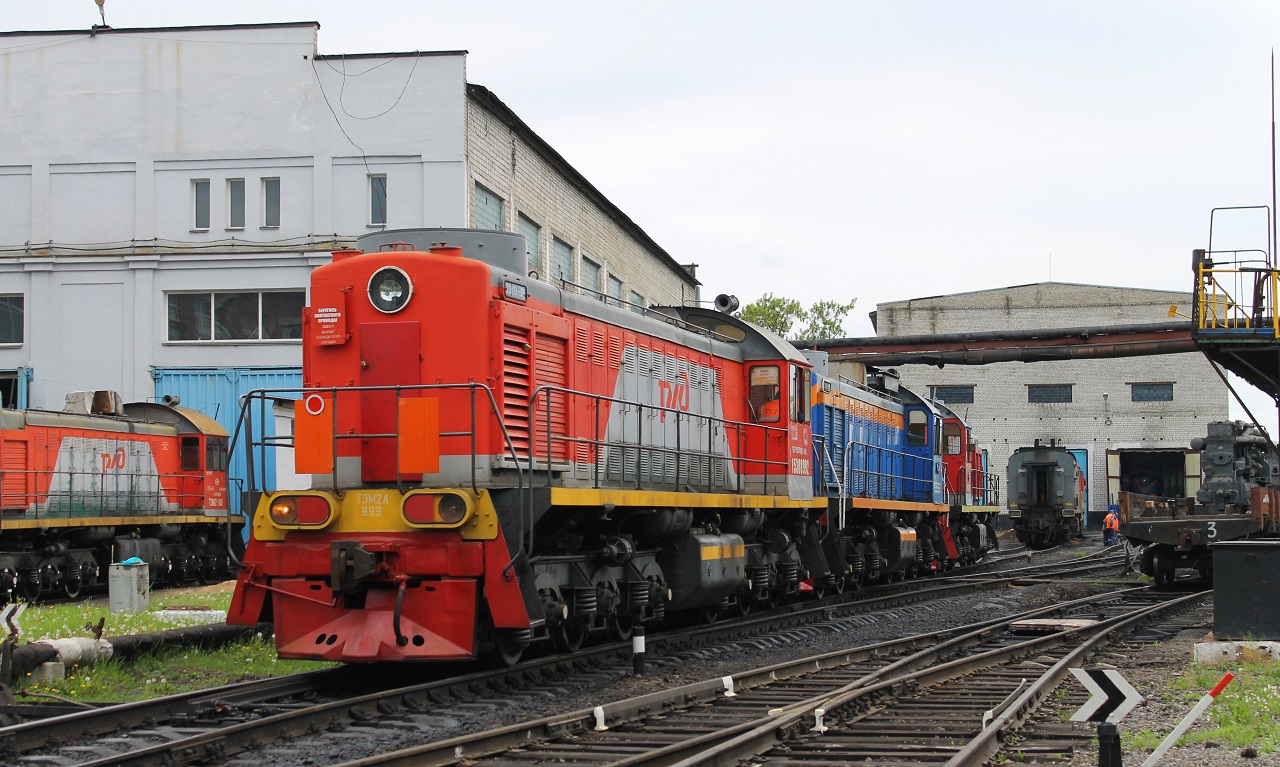 ТЭМ2-899