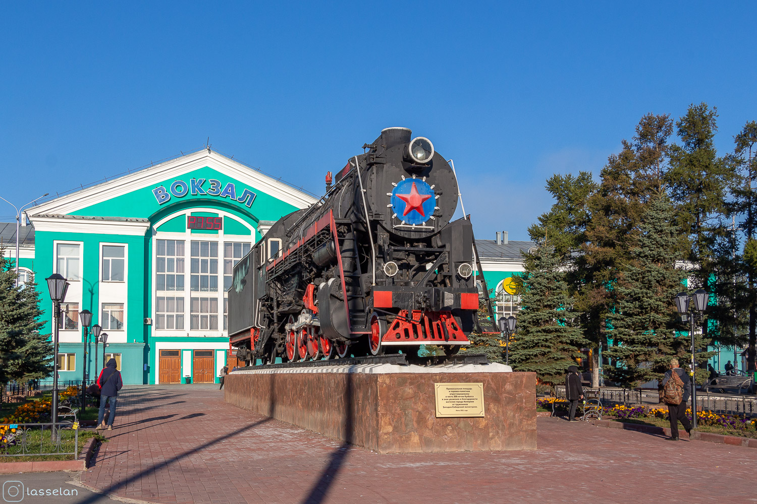 Л-3238; West Siberian railway — Monuments