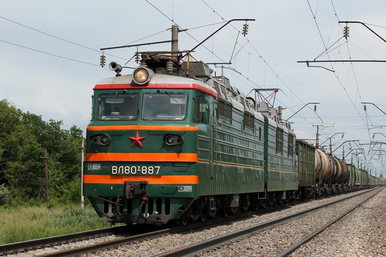 ВЛ80Т-887