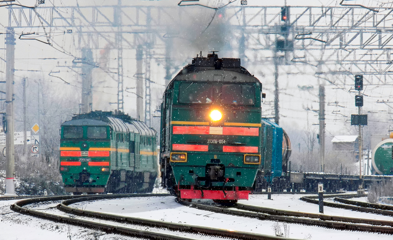 2ТЭ116-1054