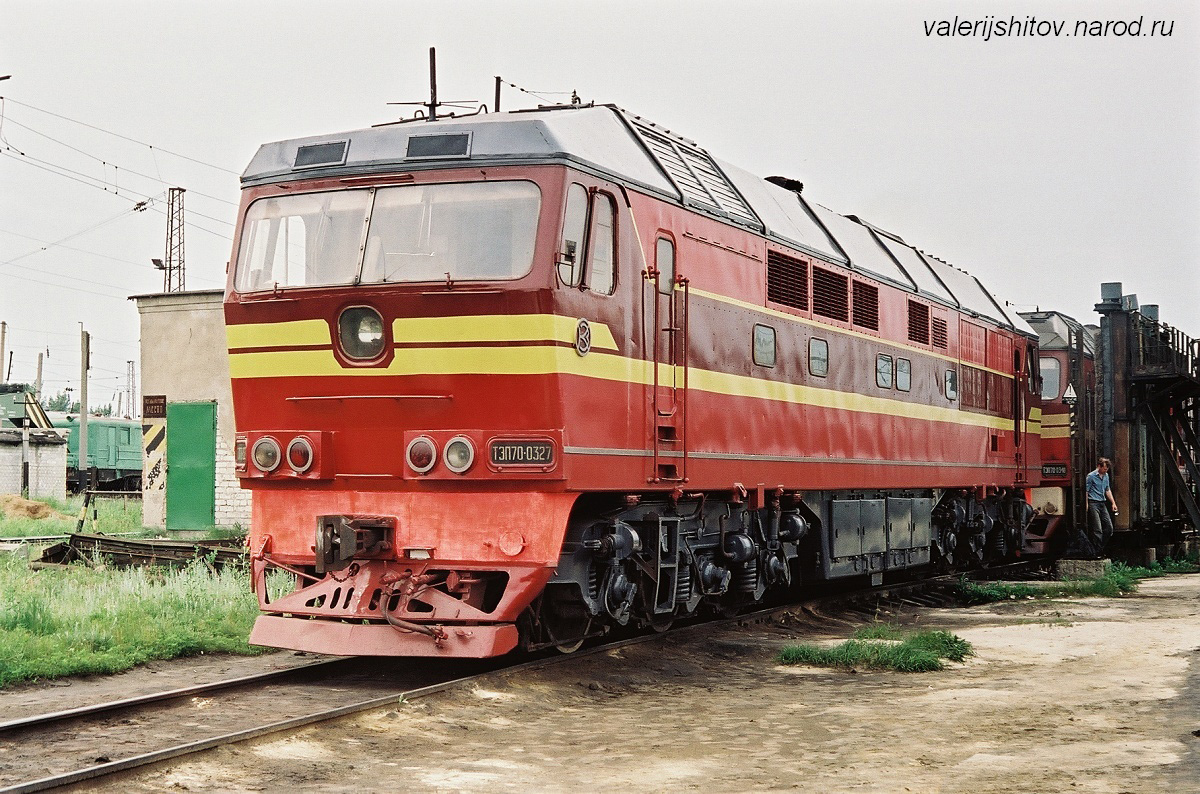 ТЭП70-0327