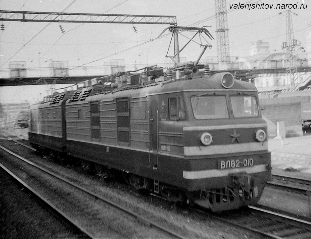 ВЛ82-010