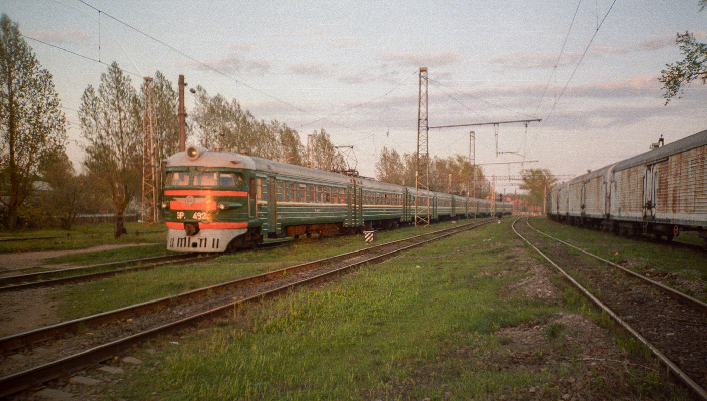 ЭР2-492