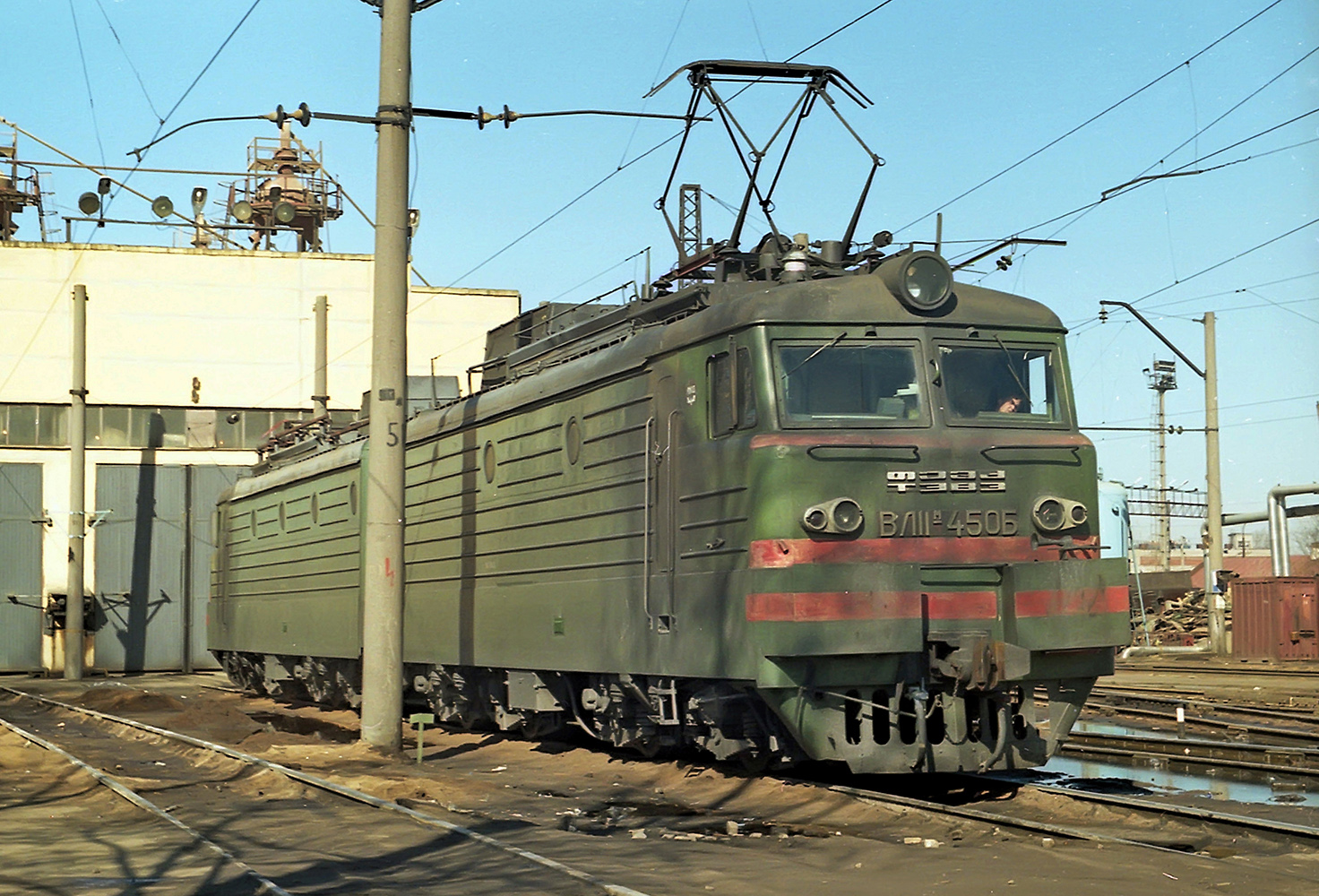 ВЛ11М-450