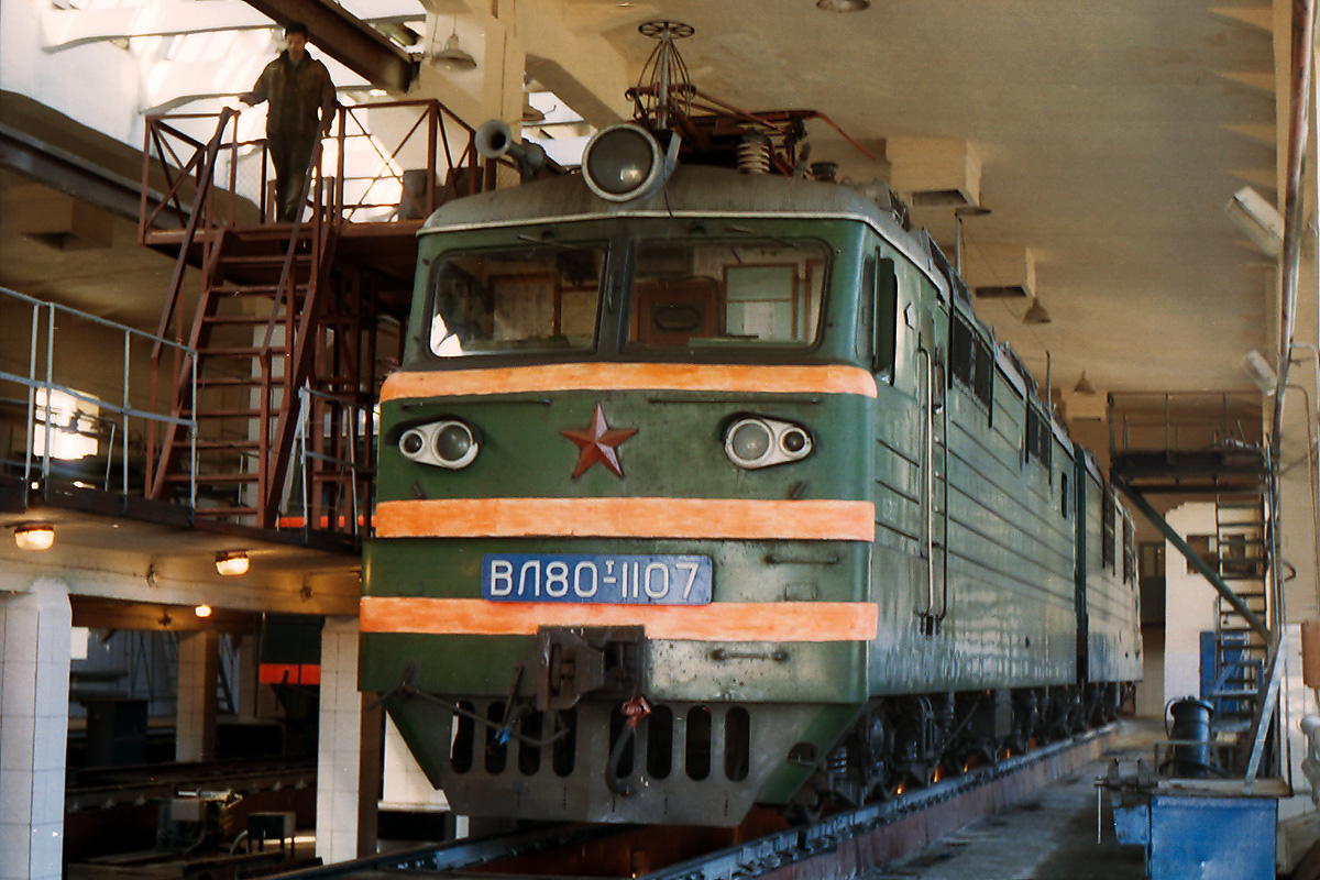 ВЛ80Т-1107