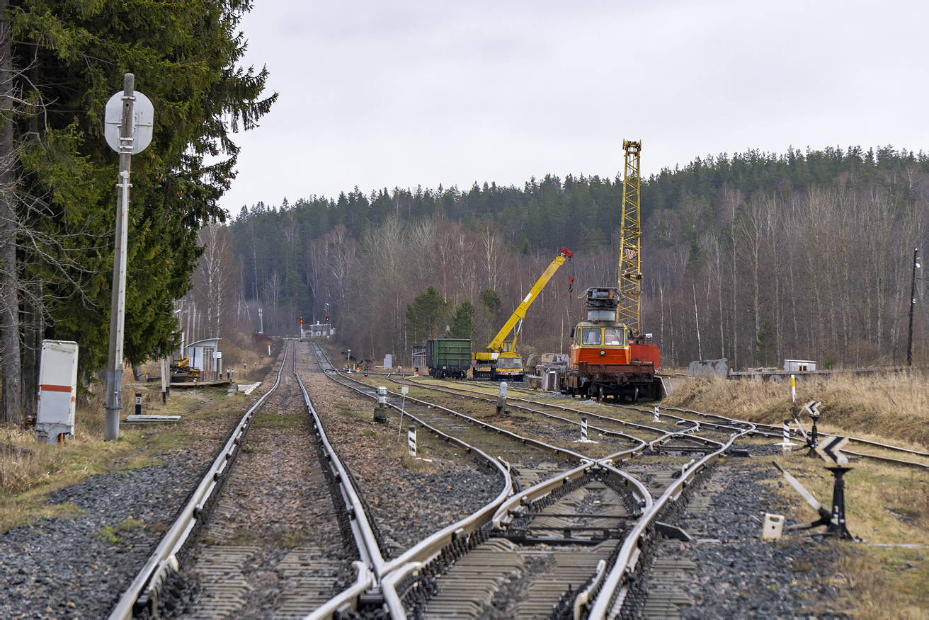 October Railway — Stations & ways