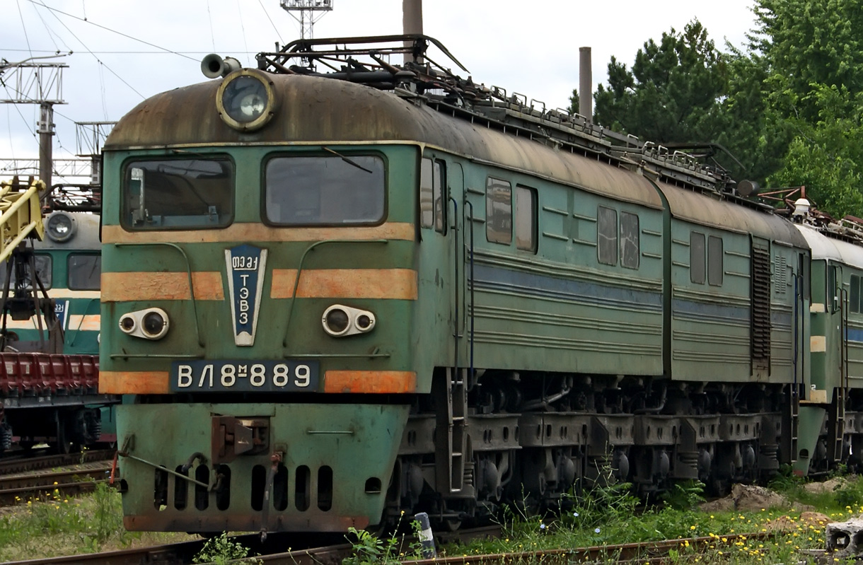 ВЛ8М-889